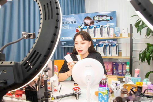 番禺互聯(lián)網(wǎng)軟件信息服務(wù)業(yè)崛起 規(guī)模總量躍居全市第二，個(gè)人互聯(lián)網(wǎng)服務(wù)成增長引擎