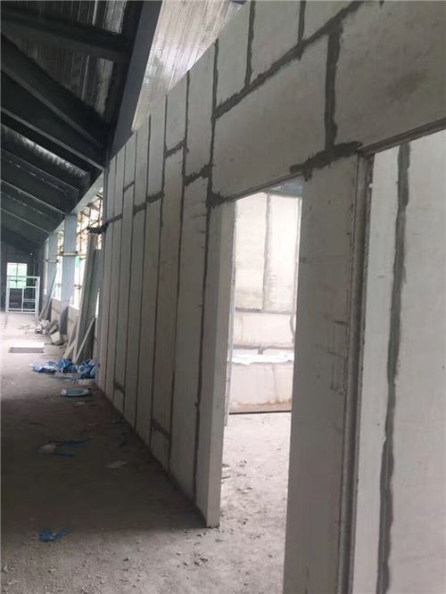 輕質(zhì)隔墻板 泉州、廈門的新選擇與ALC板引領(lǐng)的新型環(huán)保建材變革